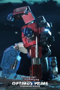 HotToysOptimusPrime-1 (3)