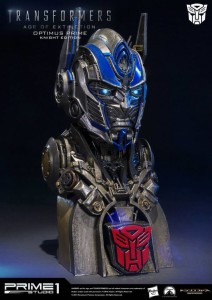 Transformers-AoE-Optimus-Prime-Knight-Statue-029_1430309100